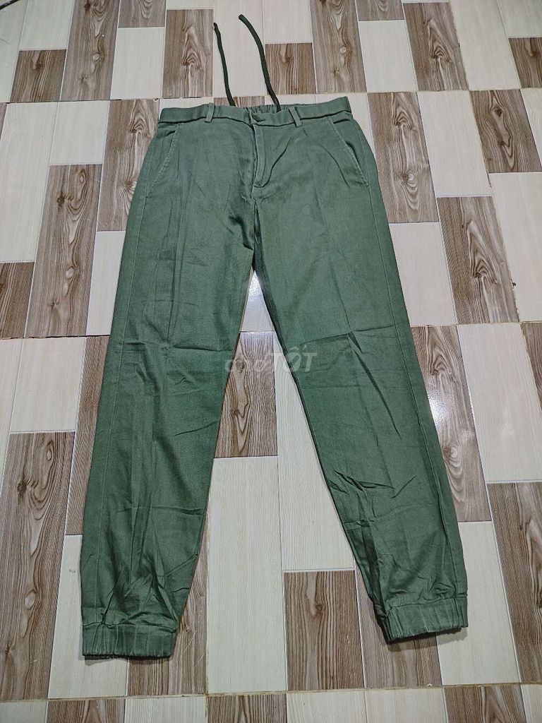 eo 78>84 Jogger Uniqlo Cotton Rêu phong trần. Mua bán Quần áo tại Thành phố Vũng Tàu Bà Rịa - Vũng Tàu được đăng bởi Lê Úy Tá hình 1