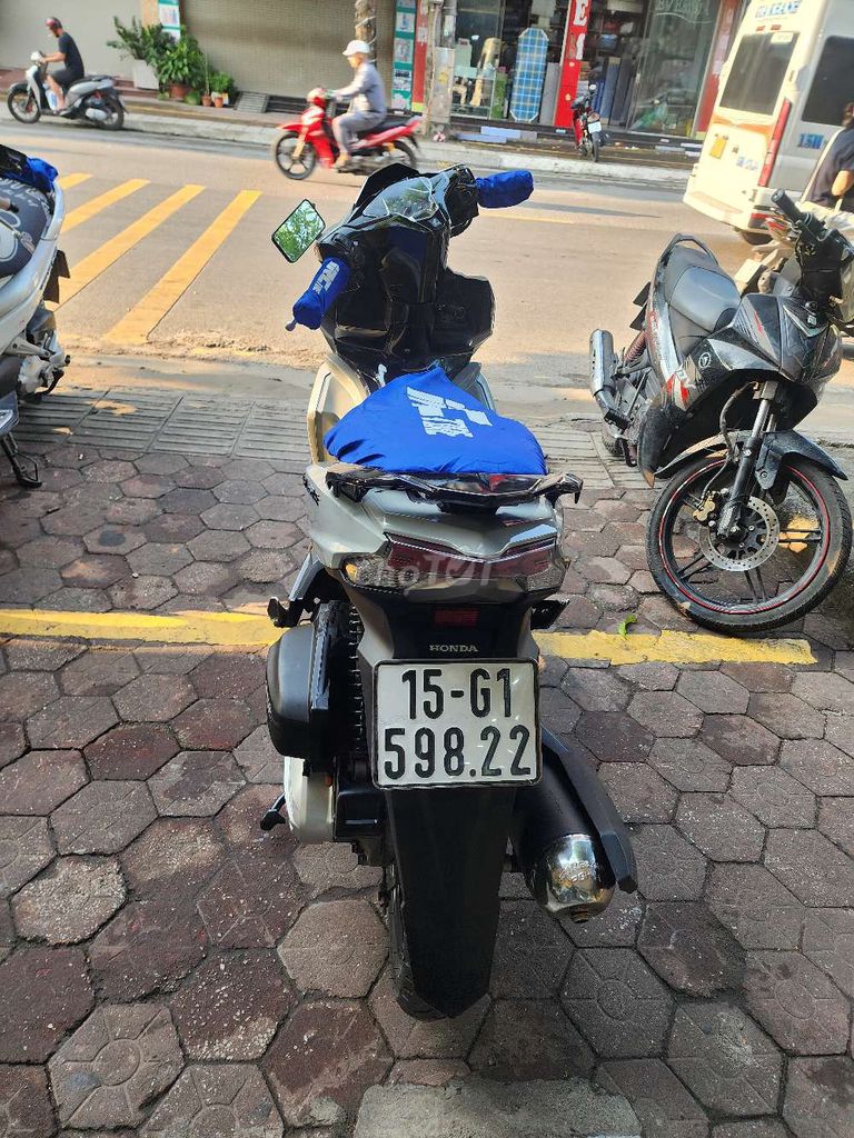 Honda Airblade Белый