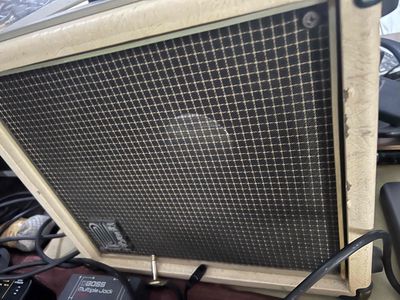 loa Roland cube 40. Mua bán Nhạc cụ tại Quận 3 Tp Hồ Chí Minh được đăng bởi Hoàng