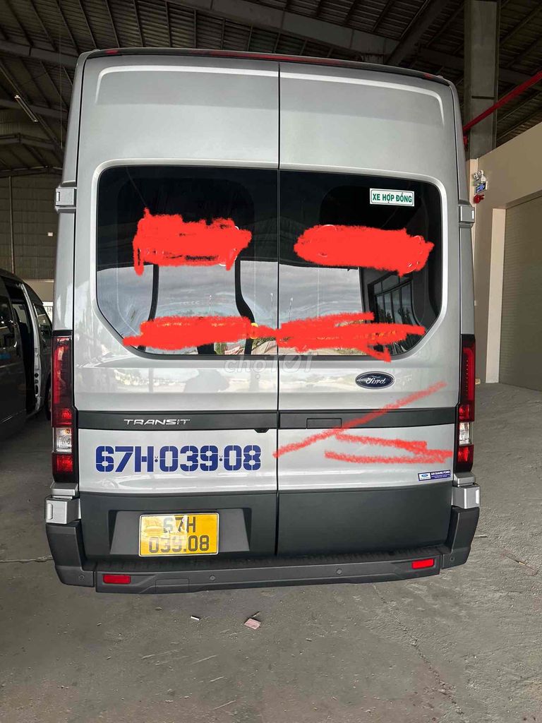 Ford Transit 2024 Premium 16 - 26000 km. Mua bán Ô tô tại Thành phố Châu Đốc An Giang được đăng bởi Le quang vinh hình 4