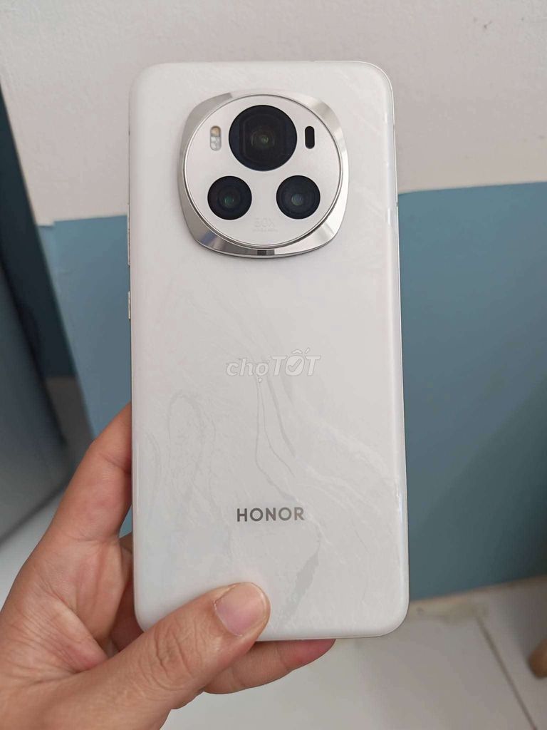 Honor Magic 6 256GB Trắng. Mua bán Điện thoại tại Quận Tân Phú Tp Hồ Chí Minh được đăng bởi huynguyen hình 1