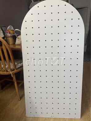 Kệ decor gỗ trắng 60x120cm hình vòm. Mua bán Tủ, kệ gia đình tại Quận 7 Tp Hồ Chí Minh được đăng bởi Thảo Anh hình 1