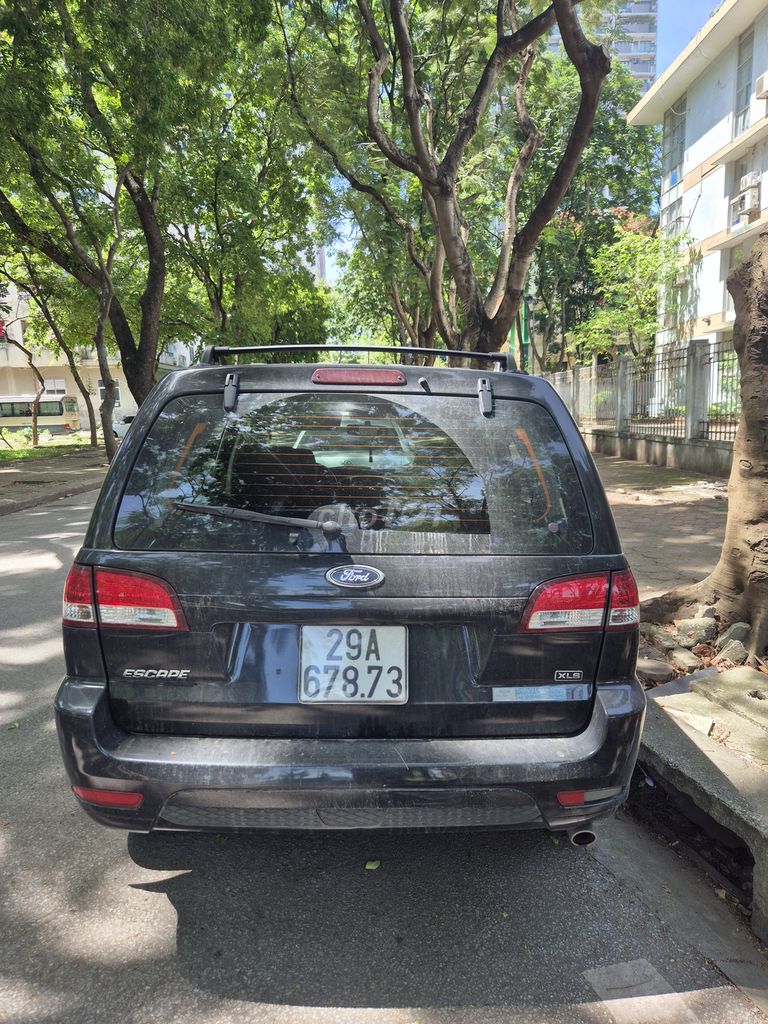 Ford Escape 2013 XLS 2.3 AT 4X2 - 88000 km. Mua bán Ô tô tại Quận Thanh Xuân Hà Nội được đăng bởi Vu Manh Hung hình 6