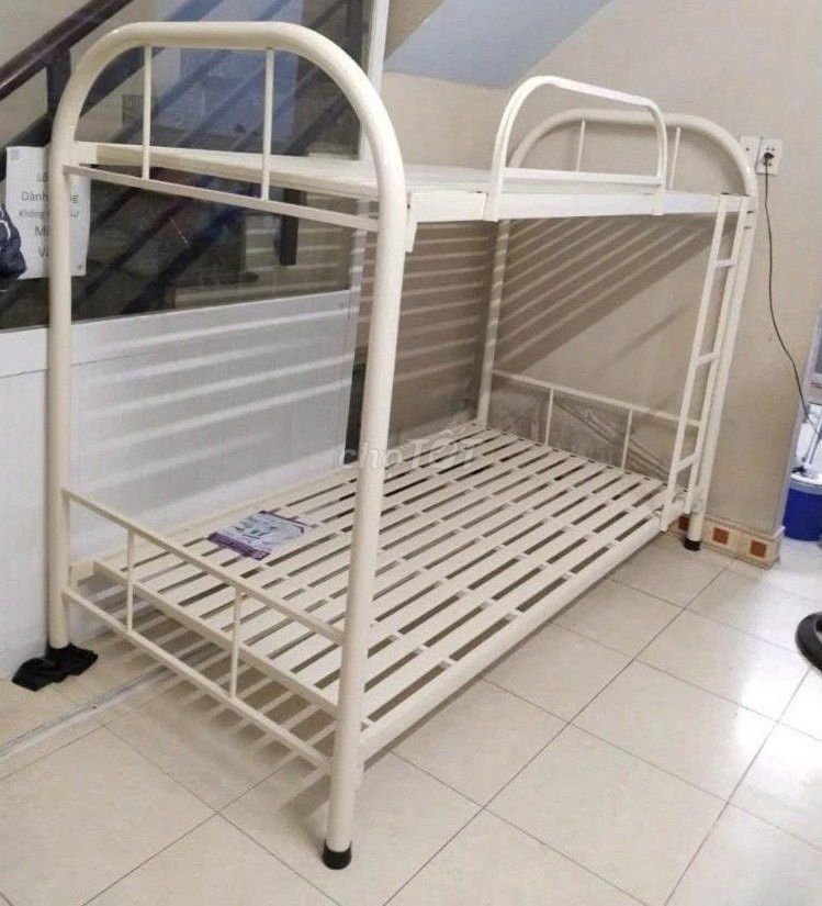 Giường Tầng\Giường Tầng/<Giường Tầng/Giường Tầng. Mua bán Giường, chăn ga gối nệm tại Quận 5 Tp Hồ Chí Minh được đăng bởi Tổng Kho Nội Thất Sài Gòn hình 1