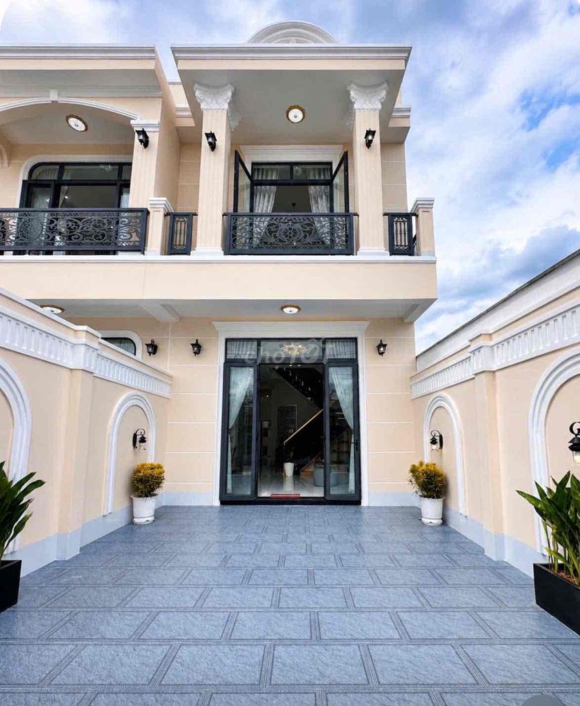 nhà hẻm 19 nguyễn văn linh, vô 2 tỷ 590 triệu, khu phố long đại