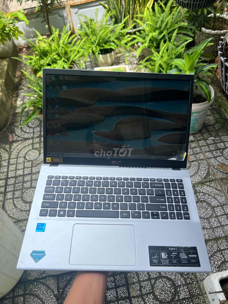 Acer i3-1215U - 8GB - 256 - 15.6 FHD mỏng nhẹ