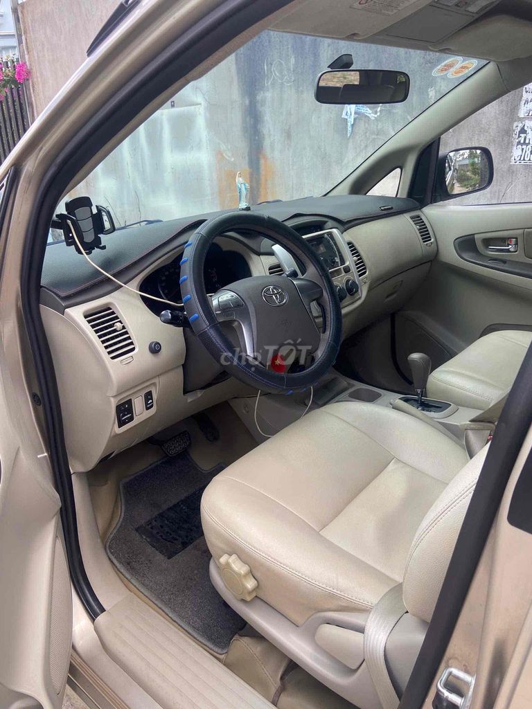 Innova 2014 số Tự động xe zin. Mua bán Ô tô tại Thành phố Biên Hòa Đồng Nai được đăng bởi Trần Quốc Bảo hình 7