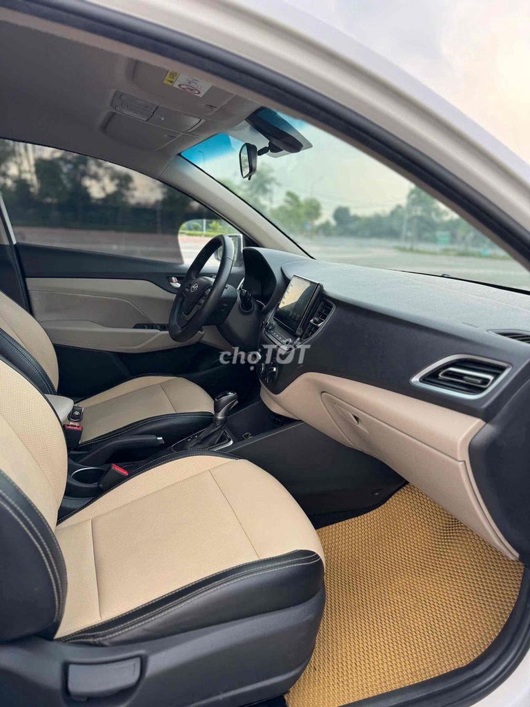 Hyundai Accent 1.4 MT 2021. Mua bán Ô tô tại Thành phố Biên Hòa Đồng Nai được đăng bởi Ngoc yen hình 3