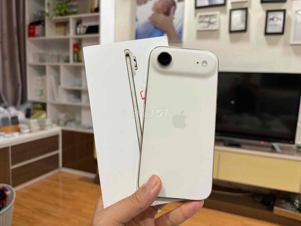 iPhone Air 256GB Vàng FULLBOX APPLE 9/2026. Mua bán Điện thoại tại Quận 10 Tp Hồ Chí Minh được đăng bởi iStockHCM hình 1