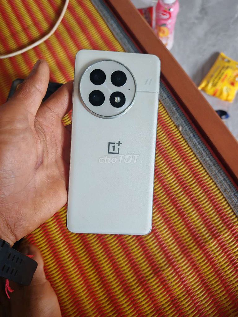 OnePlus 13 12GB/256GB Trắng. Mua bán Điện thoại tại Huyện Krông Năng Đắk Lắk được đăng bởi Trần đông hình 1