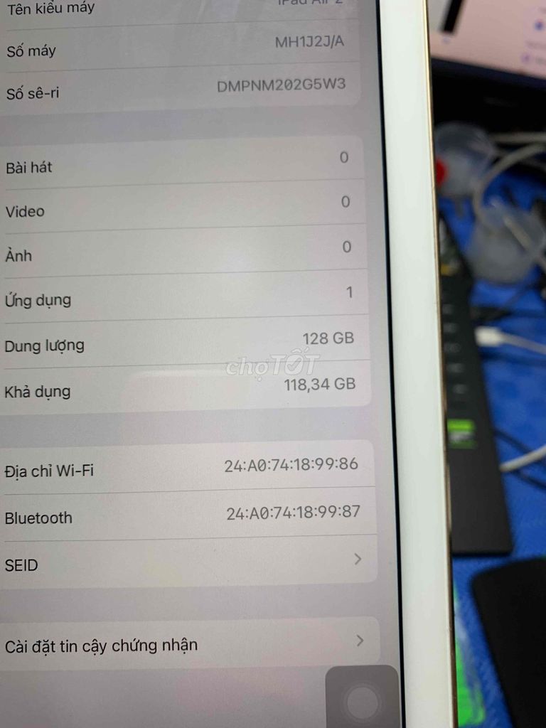 Apple iPad Air 2 128GB Vàng Đã sử dụng. Mua bán Máy tính bảng tại Quận 10 Tp Hồ Chí Minh được đăng bởi Vi Tính Anh Vũ hình 1