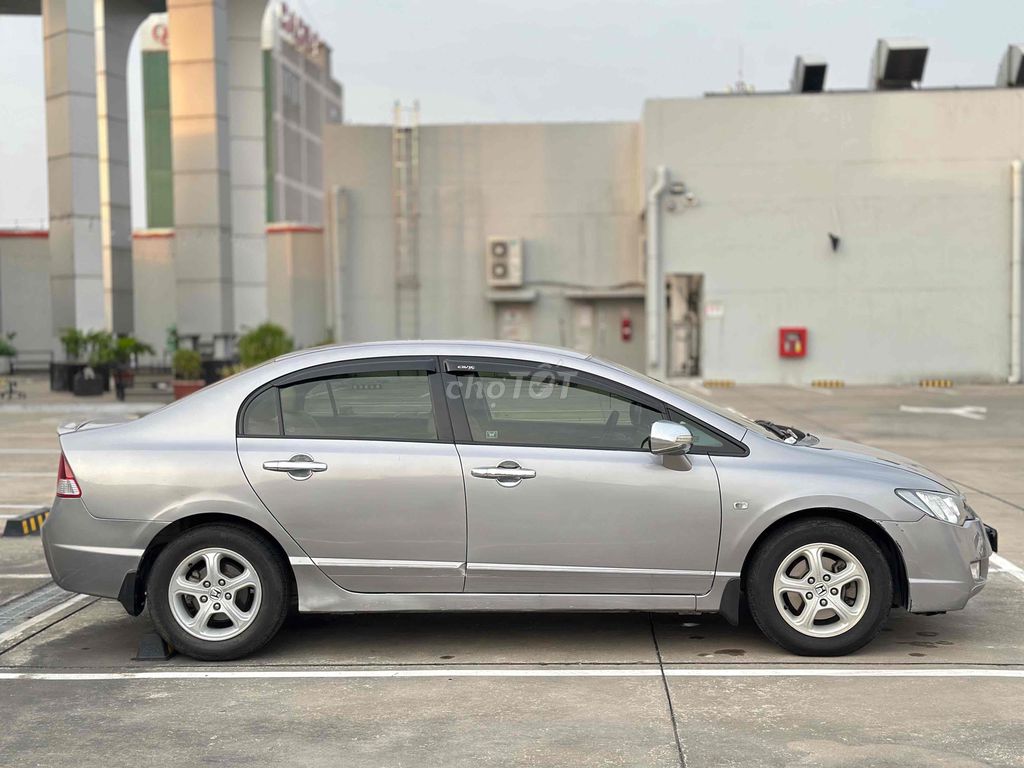 Honda Civic lăn bánh 2010 1.8 AT chuẩn gia đình. Mua bán Ô tô tại Quận Gò Vấp Tp Hồ Chí Minh được đăng bởi Bông hình 5