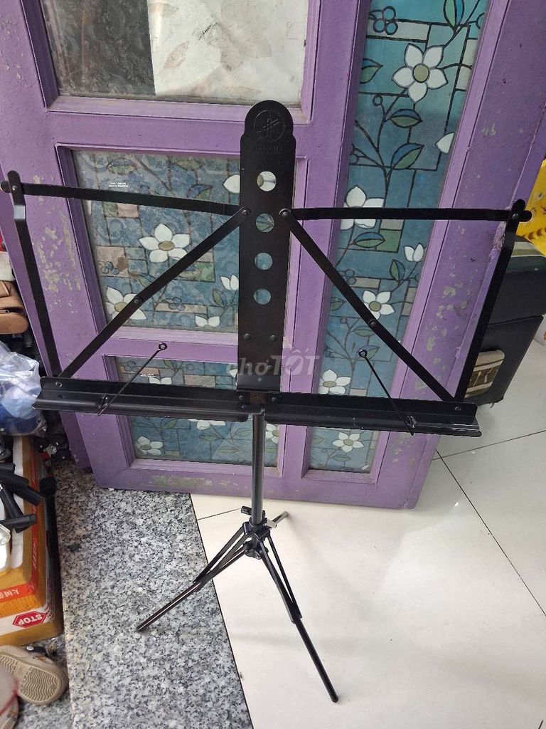 Chân để sách nhạc Yamaha. Mua bán Nhạc cụ tại Thành phố Thủ Đức Tp Hồ Chí Minh được đăng bởi ThuyLe Tripod hình 1