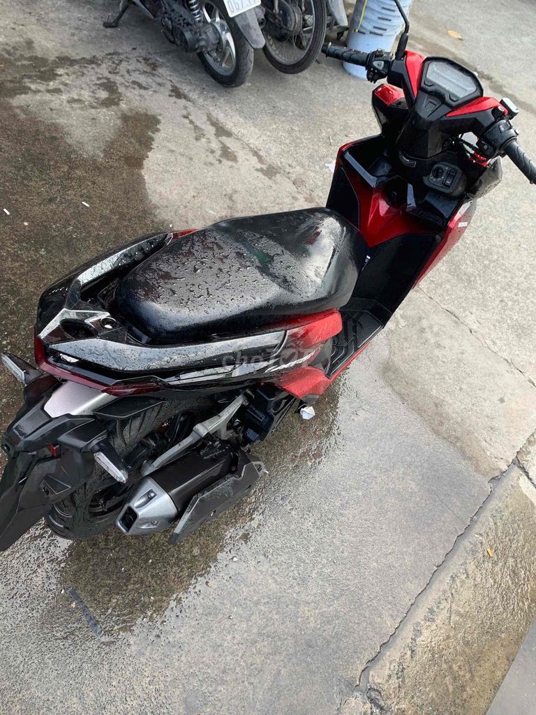 Honda Vario 150 2020 Черный, Красный 200 км