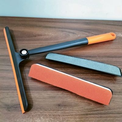 Cây lau kính 3in1 kèm gạt nước xoay 360 độ -giá sỉ. Mua bán Nội thất, đồ gia dụng khác tại Quận Bình Tân Tp Hồ Chí Minh được đăng bởi GIA DỤNG CHÍN BỐN MỘT