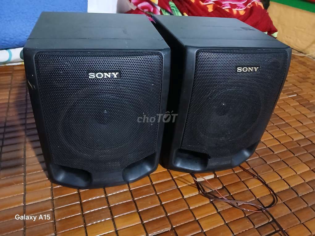 Cặp loa cassette của Sony còn xài ok