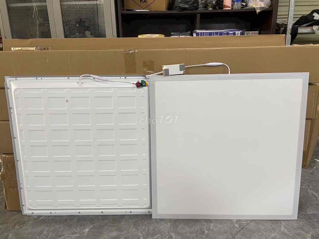 Đèn panel LED 50W 60x60 cm. Mua bán Đèn tại Quận Ngũ Hành Sơn Đà Nẵng được đăng bởi Nhung Em hình 1
