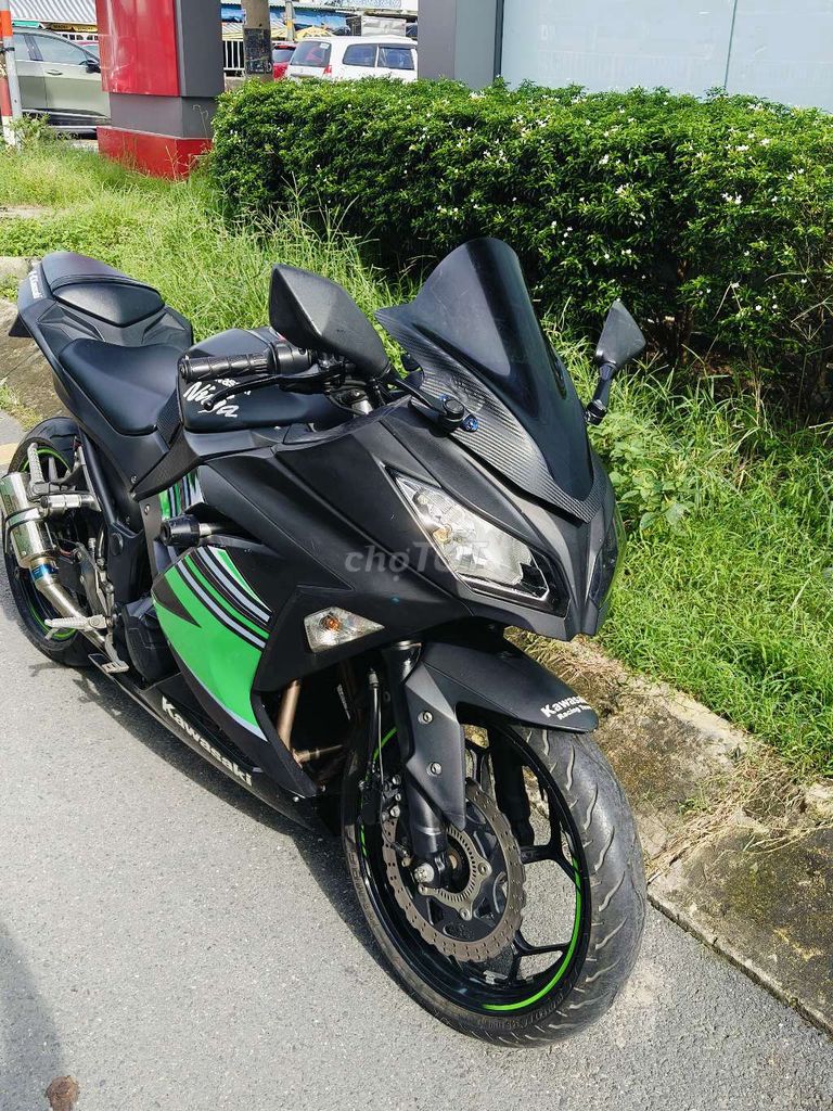 KAWASAKI NINJA 300 ABS BSTP CHÍNH CHỦ SIÊU ĐẸP