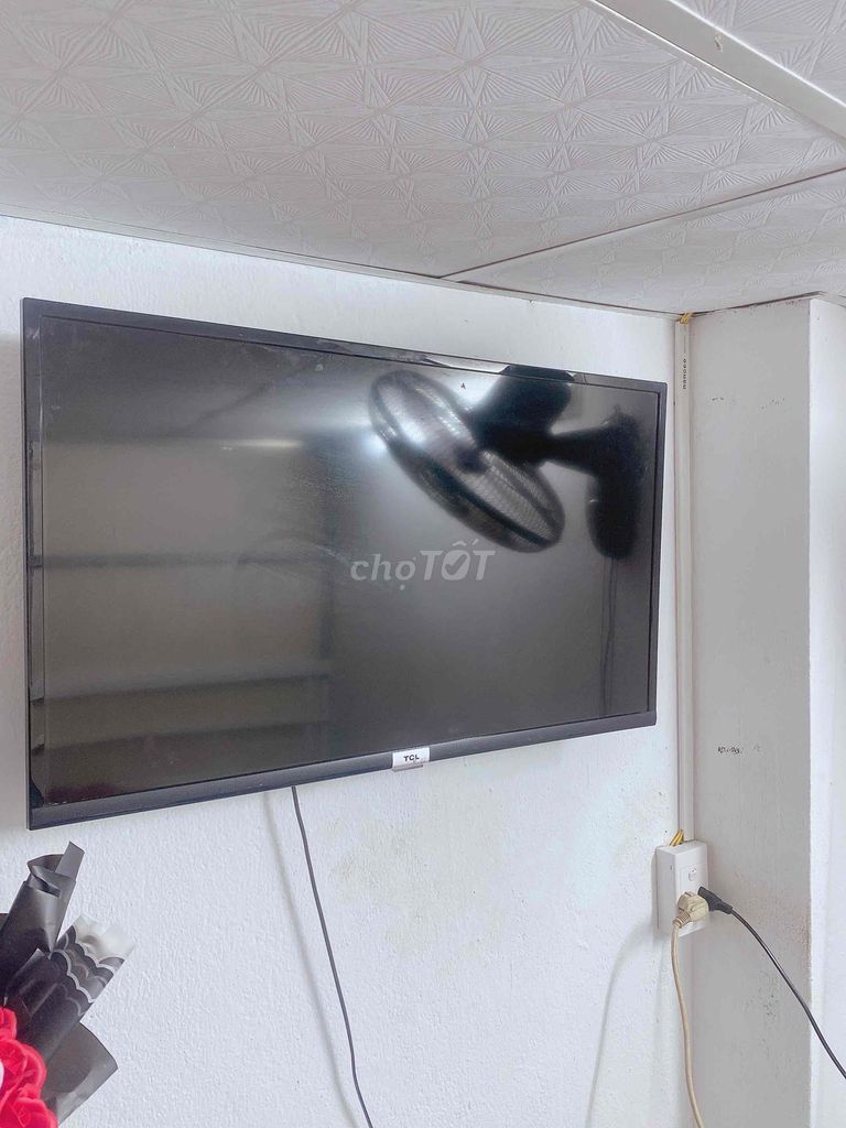 Tivi TCL 32 inch Đen đã qua sử dụng. Mua bán Tivi, Âm thanh tại Quận Liên Chiểu Đà Nẵng được đăng bởi ly ly hình 1