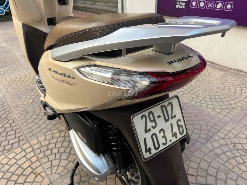 LEAD bản đặc biết chính chủ từ mới. Mua bán Xe máy tại Quận Hà Đông Hà Nội được đăng bởi tung hình 3