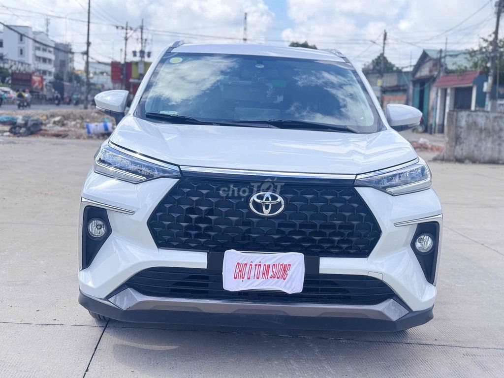 Toyota Veloz CVT 2023, есть поддержка автокредита