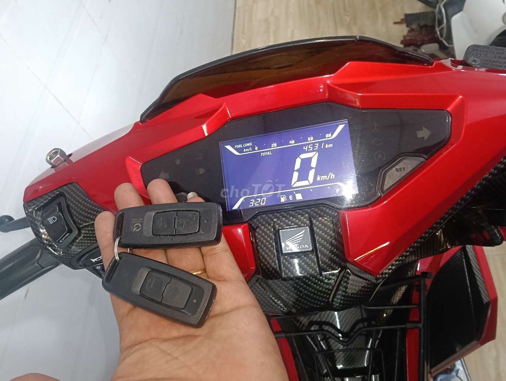 Honda ab 125- 4val ,bs65, odo lướt. Mua bán Xe máy tại Quận Ninh Kiều Cần Thơ được đăng bởi Ti hình 7
