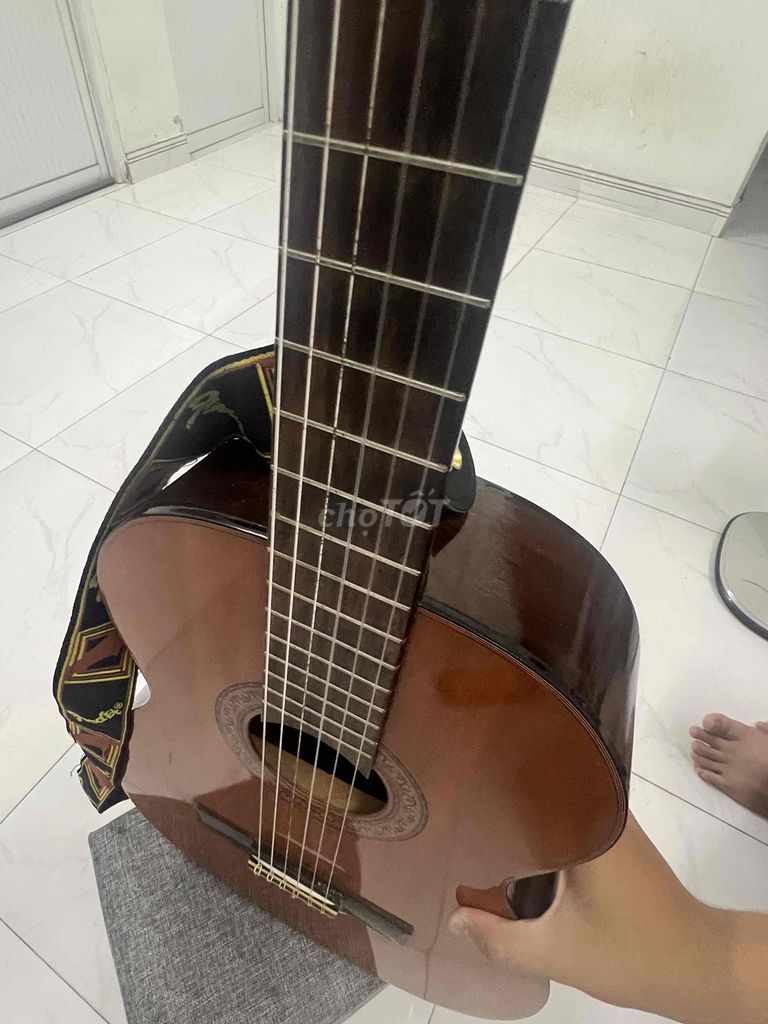 Đàn Guitar Nhật được tặng mình bán giá rẻ