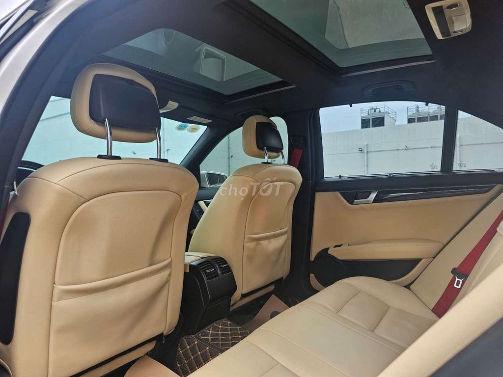 MERCEDES C300 AMG PLUS  SX 2013. Mua bán Ô tô tại Quận Gò Vấp Tp Hồ Chí Minh được đăng bởi THẾ GIỚI Ô TÔ AUTO WORLD  hình 10