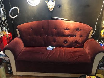 0962035350 - Ghế sofa cổ điển , studio
