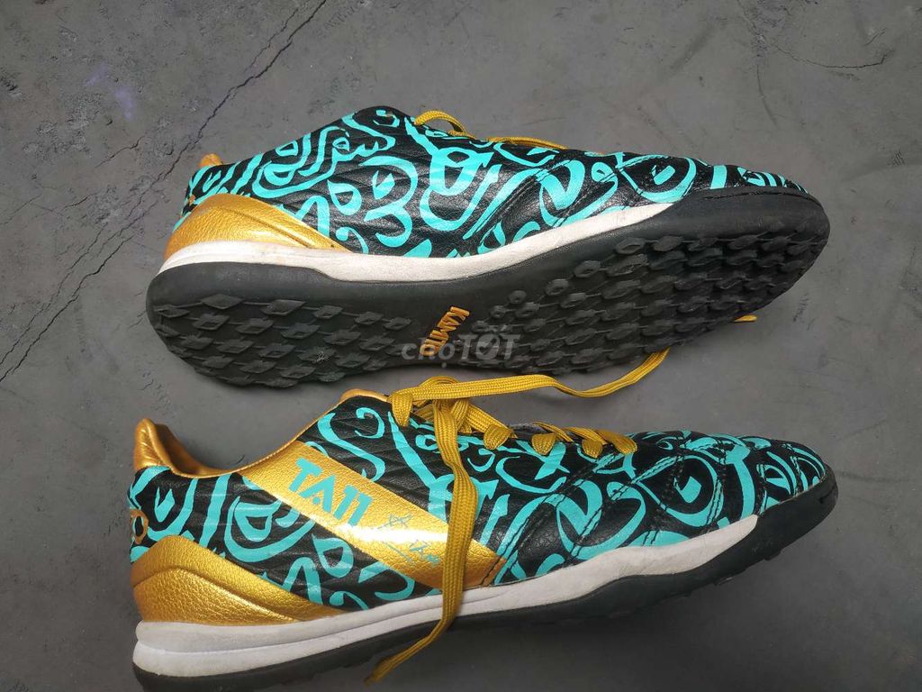Giày bóng đá Kamito TA11 size 39. Mua bán Đồ thể thao, Dã ngoại tại Quận Hà Đông Hà Nội được đăng bởi Lê quân hình 1