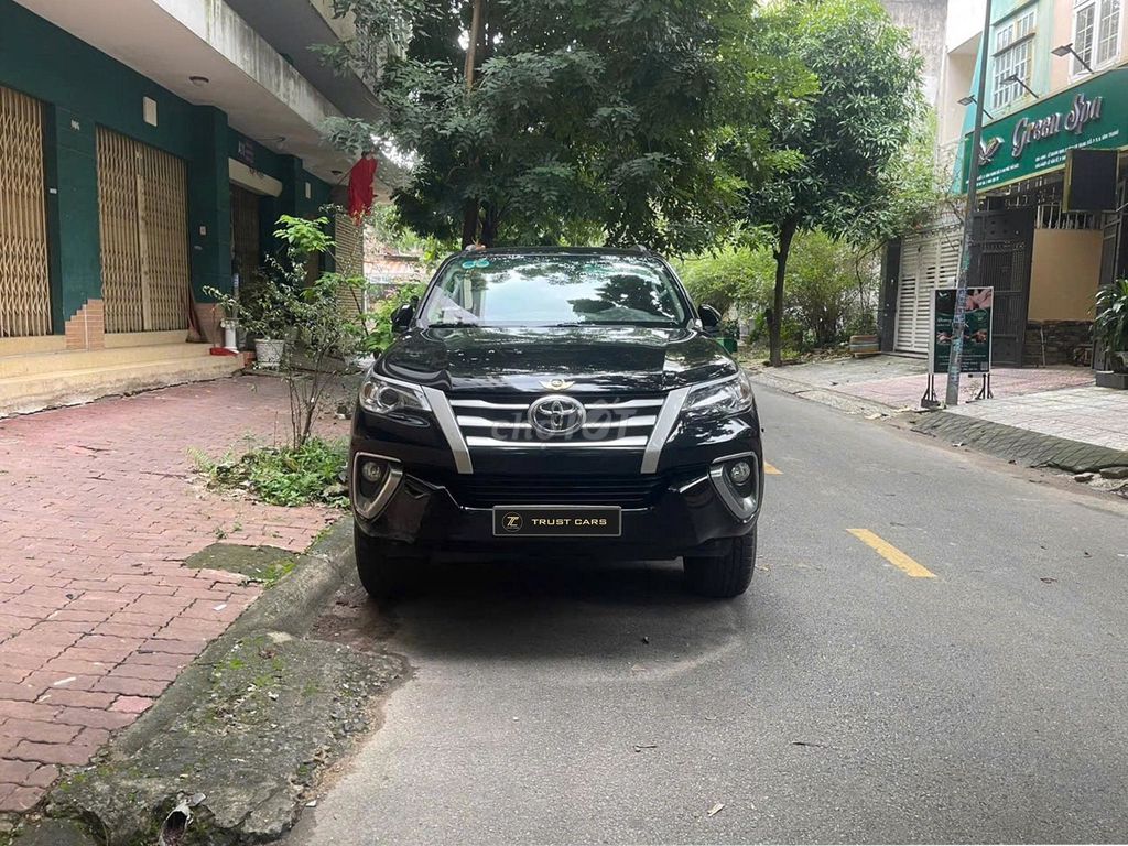 Toyota Fortuner 2019 2.4G 4x2 MT-71000km giữ gìn. Mua bán Ô tô tại Quận 8 Tp Hồ Chí Minh được đăng bởi Mr Can hình 1