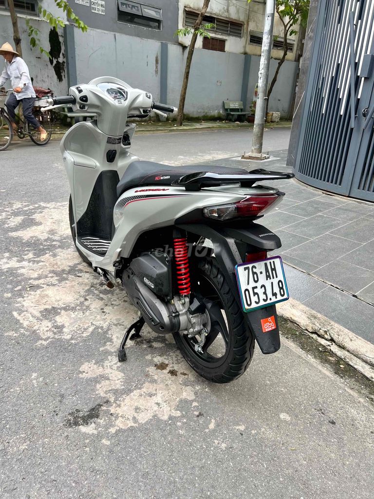 VISION XÁM XI MĂNG BẢN SPORTY BÁNH LỚN CHÍNH CHỦ. Mua bán Xe máy tại Quận Gò Vấp Tp Hồ Chí Minh được đăng bởi Nguyễn Cường hình 6