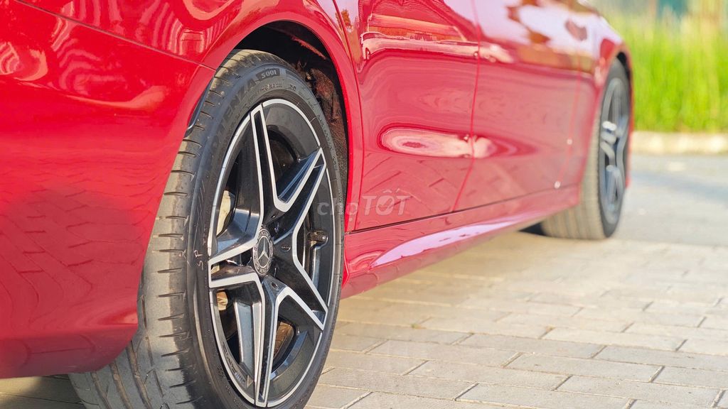 Mercedes Benz 2020 C300 AMG - 78000 km. Mua bán Ô tô tại Quận Thanh Xuân Hà Nội được đăng bởi Nguyễn Tuấn Hoàng hình 10