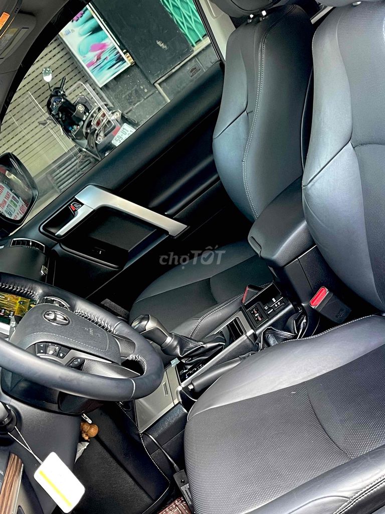 Toyota Land Cruiser Prado MoDe 2018 trùm mền -41.K. Mua bán Ô tô tại Quận 4 Tp Hồ Chí Minh được đăng bởi A Linh  hình 8