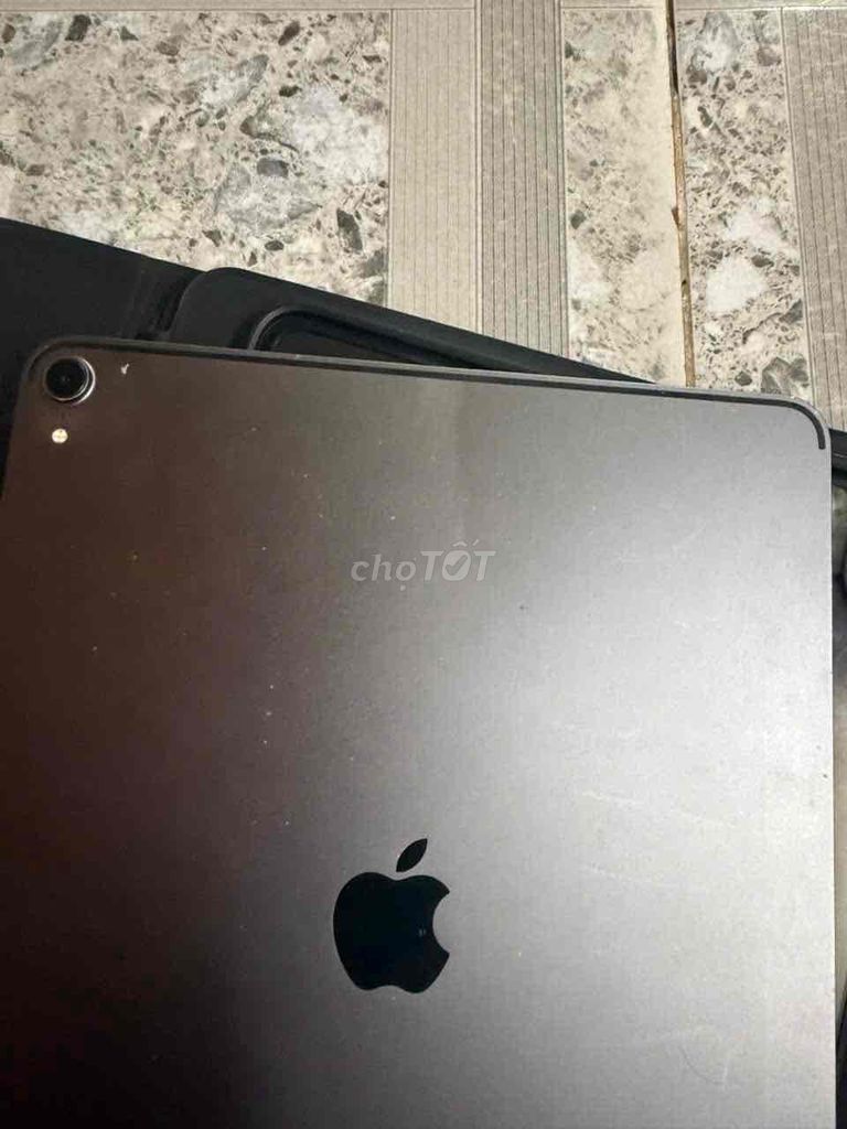 Ipad pro 12.9inch 2018 wifi only 512gb mới 97%. Mua bán Máy tính bảng tại Quận 8 Tp Hồ Chí Minh được đăng bởi khánh minh nguyễn hình 3