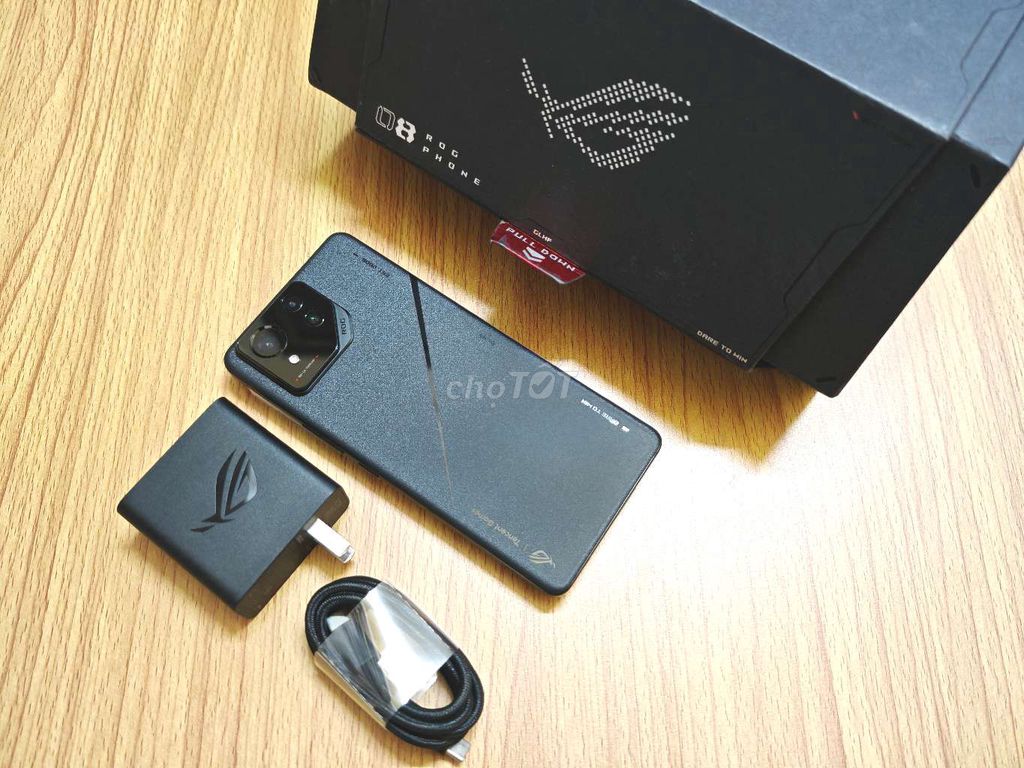 Rog Phone 8 Pro 16/512Gb Snap8Gen3 rom QT Fullbox