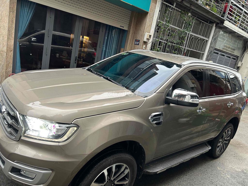 Ford Everest 2019 Titanium 2.0L AT - 1 chủ. Mua bán Ô tô tại Quận Tân Phú Tp Hồ Chí Minh được đăng bởi Dũng Bán Ford  hình 3
