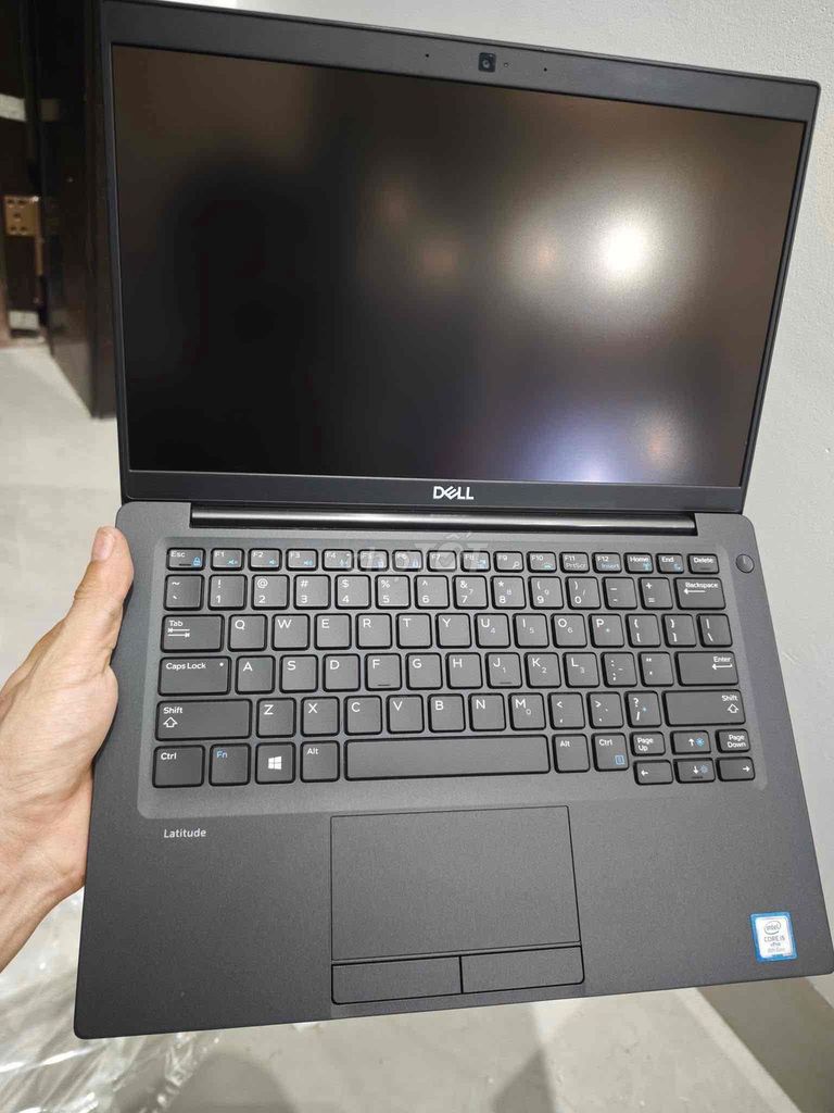 Dell Latitude 7390 i5-8250U 8GB/256GB. Mua bán Laptop tại Quận Long Biên Hà Nội được đăng bởi Hieuz Computer hình 1