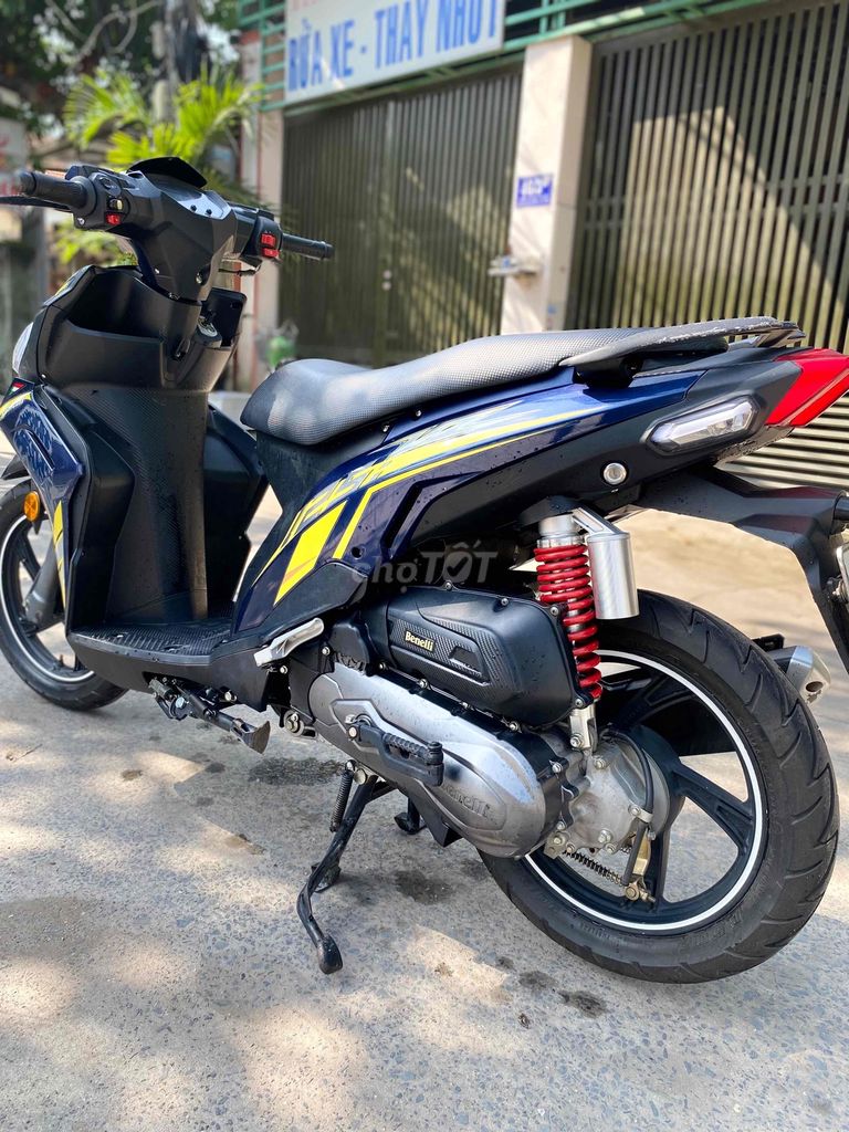 benelli 125 fi phun xăng điện tử