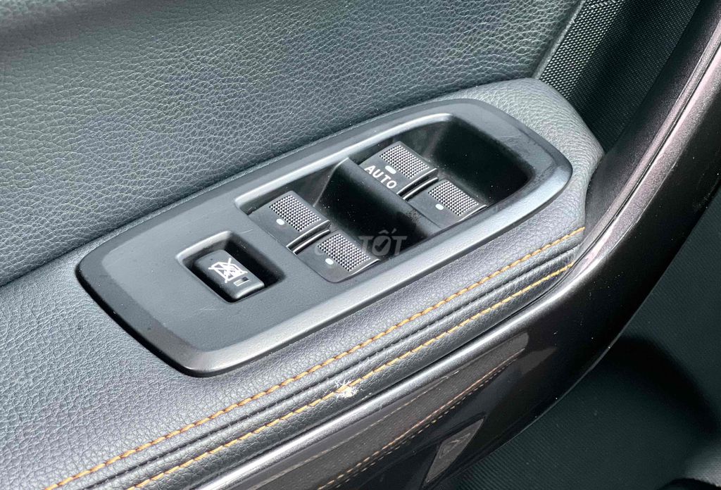 SIÊU CHẤT - WILDTRAK 2018 1 CHỦ - FULL BD HÃNG. Mua bán Ô tô tại Quận Gò Vấp Tp Hồ Chí Minh được đăng bởi DH AUTO FORD CHUYÊN XE FORD LƯỚT CHẤT LƯỢNG CAO hình 14