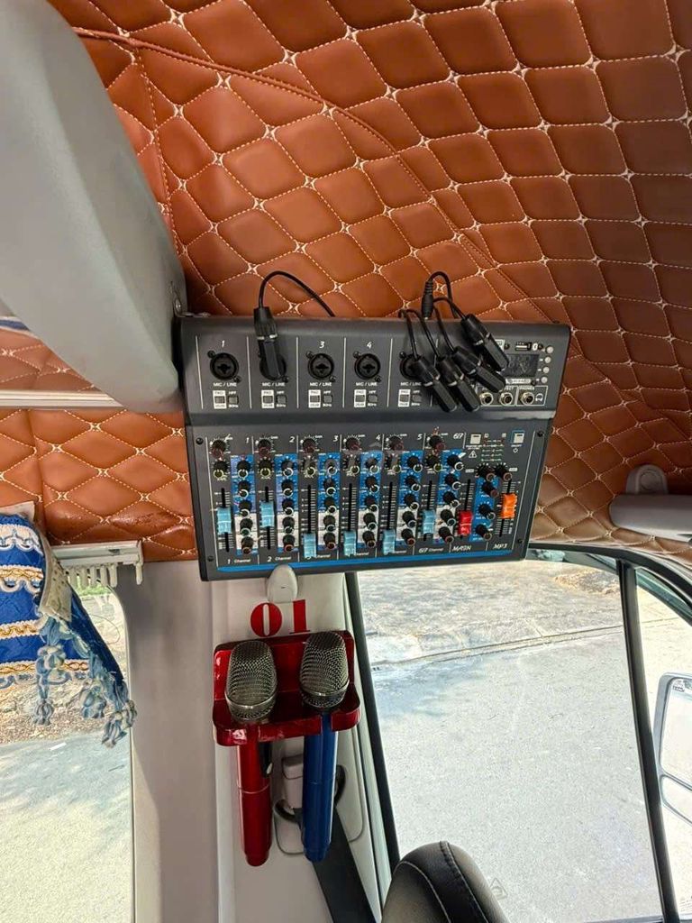 Hyundai Solati 2019 Trắng 189.000km. Mua bán Ô tô tại Quận Bình Tân Tp Hồ Chí Minh được đăng bởi Autu nhật phú lộc hình 18