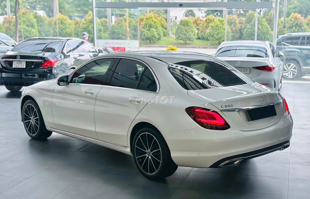 Mercedes C200 Exclusive 2020 - 53000 km. Mua bán Ô tô tại Quận 7 Tp Hồ Chí Minh được đăng bởi Quý Auto Nam Sài Gòn hình 15