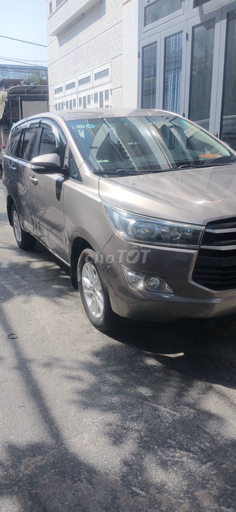 Toyota Innova 2017 2.0E - 91000 km