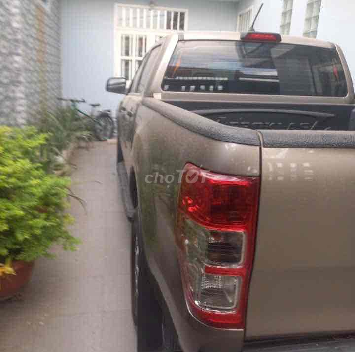 Ford Ranger 2020 XLS 2.2L 4x2 AT - 87000 km. Mua bán Ô tô tại Quận Gò Vấp Tp Hồ Chí Minh được đăng bởi DƯƠNG QUANG LINH hình 4