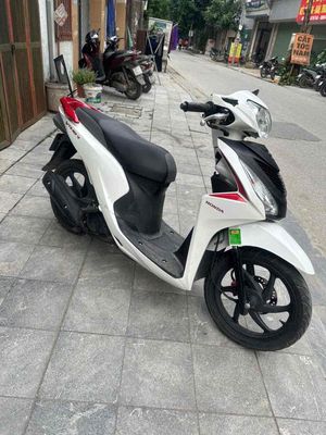 xe vision. bản đặc biệt màu trắng. biển tỉnh. Mua bán Xe máy tại Quận Hà Đông Hà Nội được đăng bởi Phan Hoang