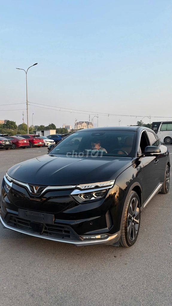 VinFast VF8 Plus 2023 Đen. Mua bán Ô tô tại Quận Nam Từ Liêm Hà Nội được đăng bởi Duy Quang GF hình 3