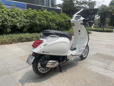 Vespa sprint 2016 tặng cặp dầu ắc quy. Mua bán Xe máy tại Quận Bắc Từ Liêm Hà Nội được đăng bởi minh khang