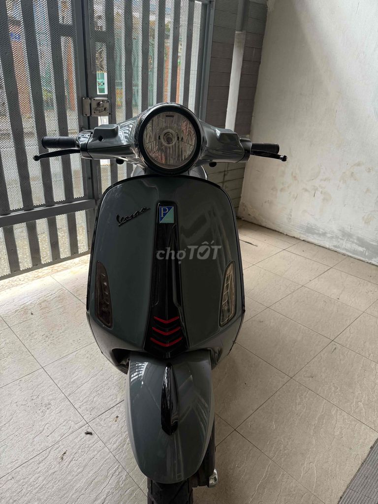 Cần bán vespa prima Iget đời 2016 giá tốt.. Mua bán Xe máy tại Quận Gò Vấp Tp Hồ Chí Minh được đăng bởi Huynh Khanh hình 4