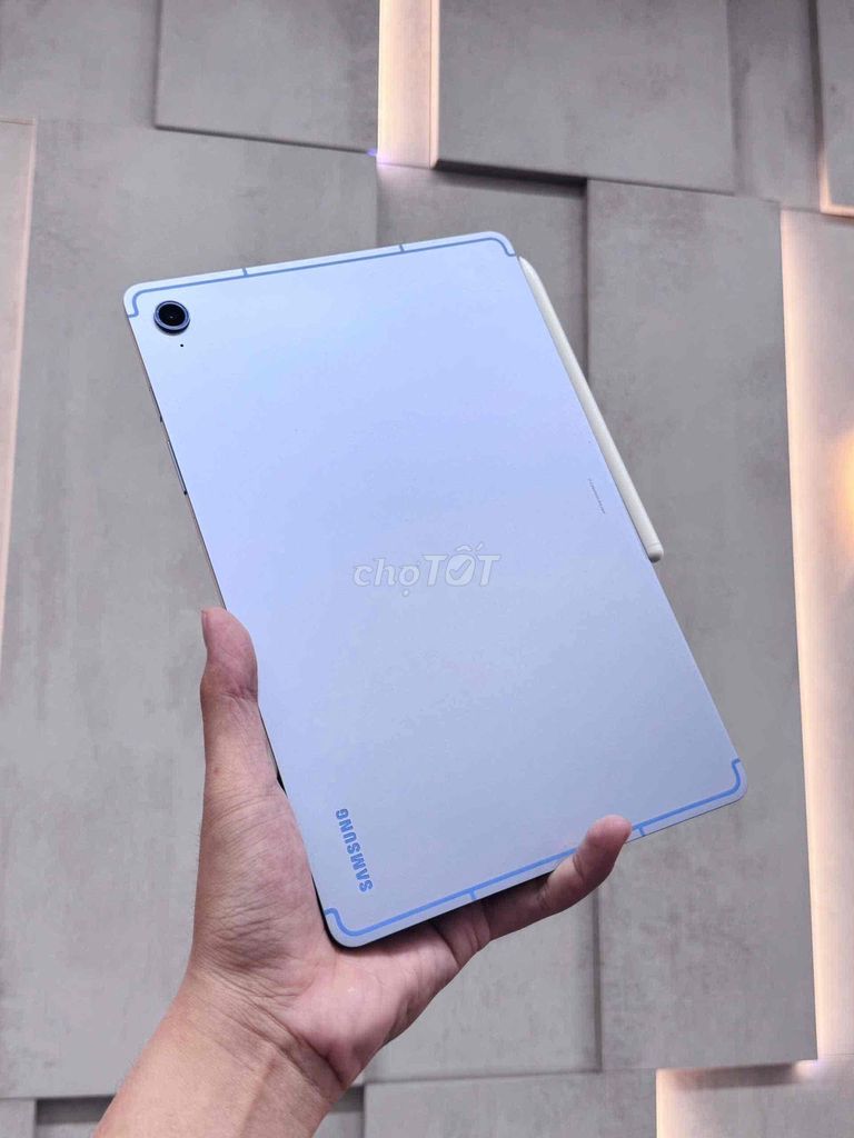Samsung Tab S10 FE 128GB 5G Chính Hãng. Mua bán Máy tính bảng tại Quận Thanh Khê Đà Nẵng được đăng bởi Thiện Lê TShop 16 Lê Đình Lý hình 1