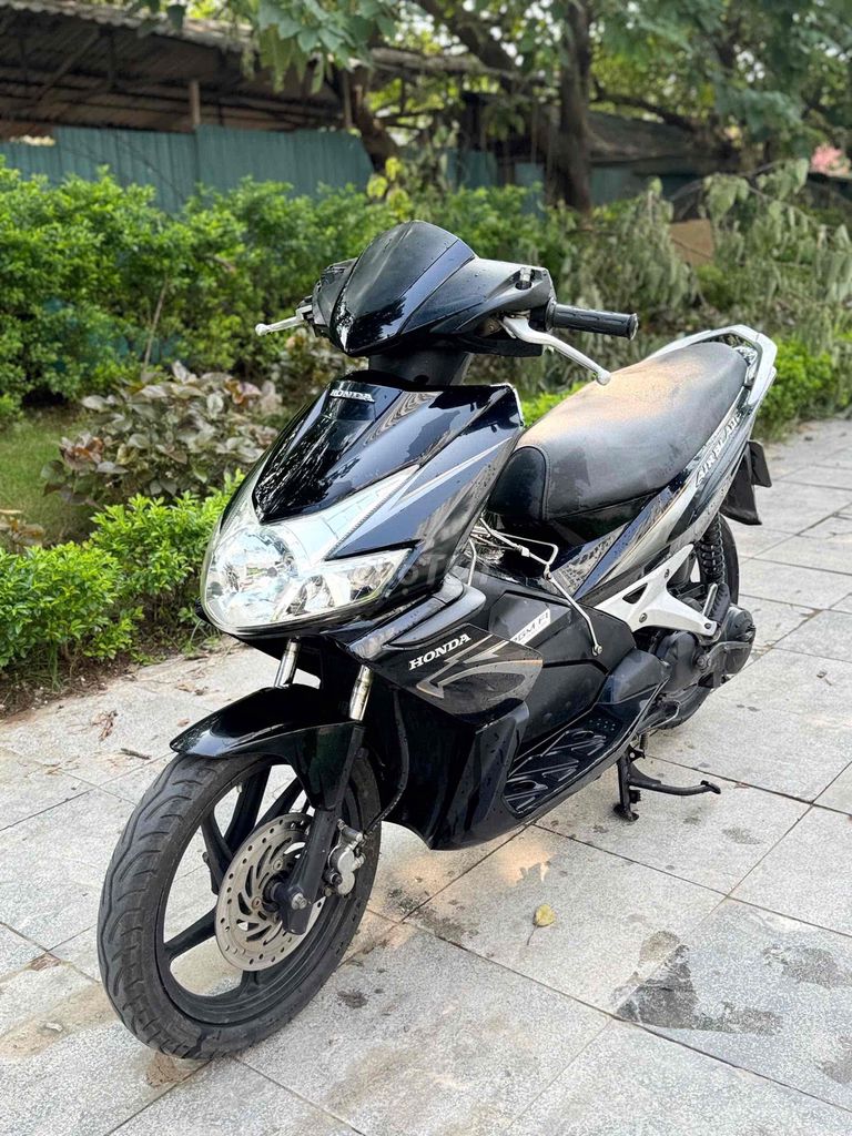 HONDA AIR BLADE 2012 đen chạy êm. Mua bán Xe máy tại Quận Nam Từ Liêm Hà Nội được đăng bởi Minh Minh hình 3